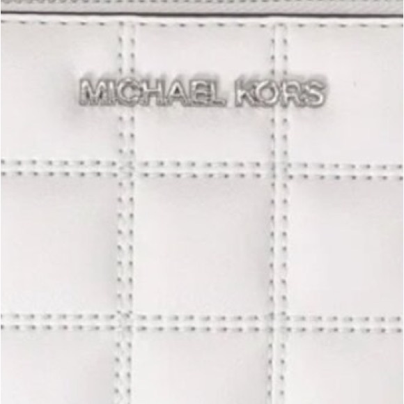 Michael Kors Jet Set Travel Small Top Zip Coin Pouch with ID Holder - Picture 2 of 11